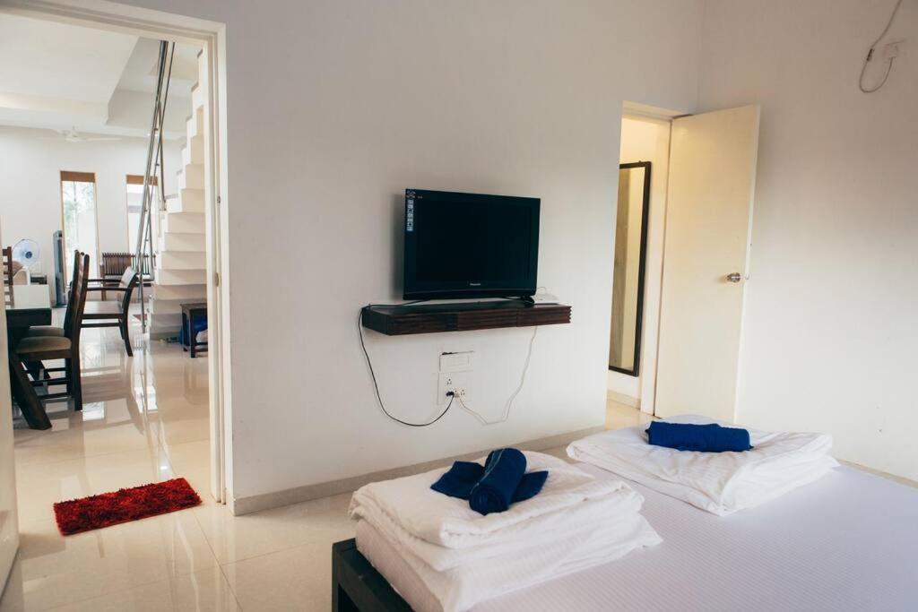 Unit 4 By Red Stone Villas Lonavala Exterior foto