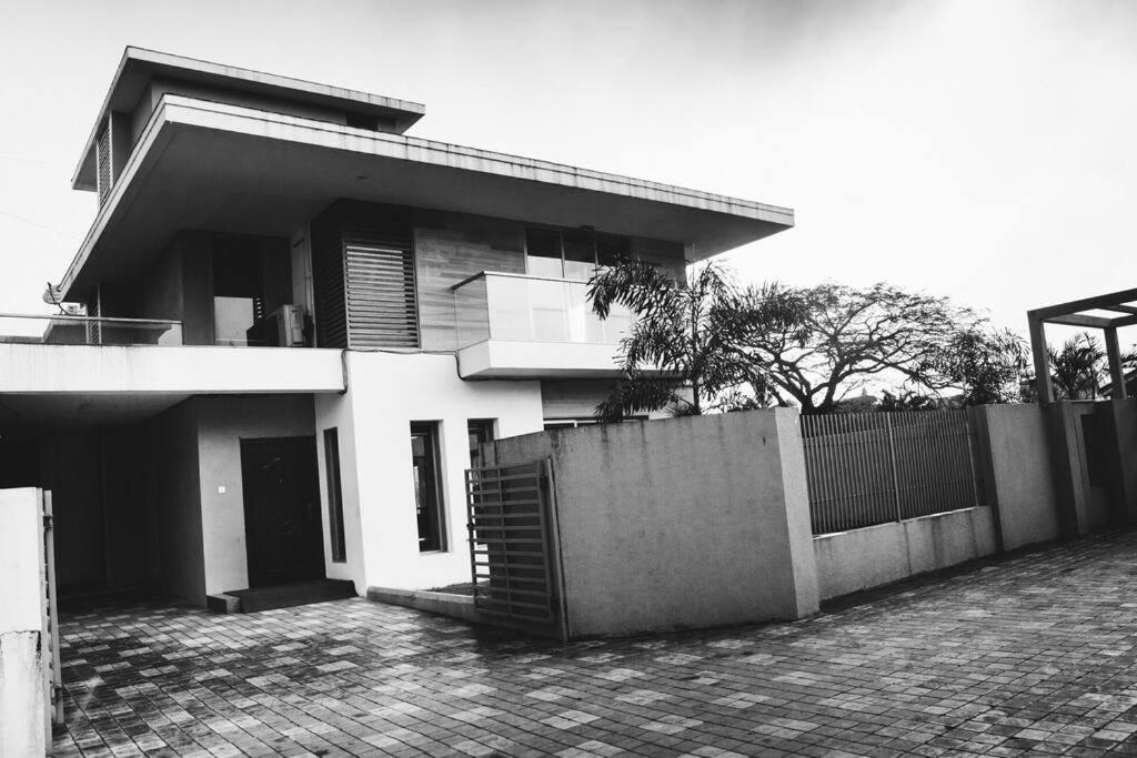 Unit 4 By Red Stone Villas Lonavala Exterior foto
